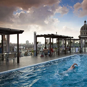 Cuba, Havana, Havana Vieja, Hotel Saratoga, rooftop swimming pool