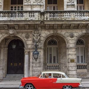 Cuba, Havana, La Habana Vieja, Prado or Paseo de Marti