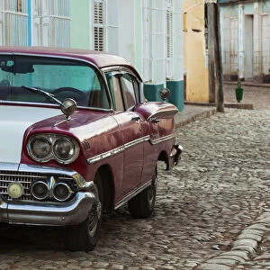 Cuba, Sancti Spiritus Province, Trinidad, 1950s-era US-made Chevrolet car