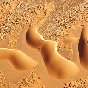Dunes from above, Sossusvlei, Namib-Naukluft National Park, Namib desert, Namibia, Africa