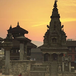 Durbar Square at dawn, Bhaktapur (UNESCO World Heritage Site), Kathmandu Valley, Nepal