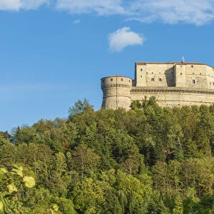 Europe, Italy, Emilia-Romagna. The impressive castle of San Leo