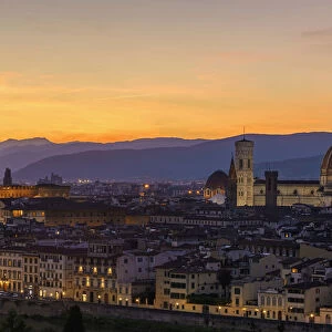 Europe, Italy, Tuscany, Florence, Palazzo Vecchio and Santa Maria del Fiore at Dusk