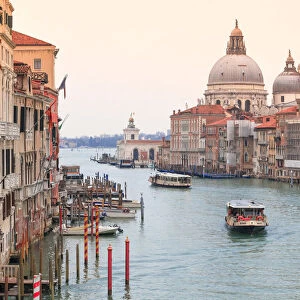 Europe, Italy, Veneto, Venice. Iconic view of the Gran Canal from the Accademia bridge