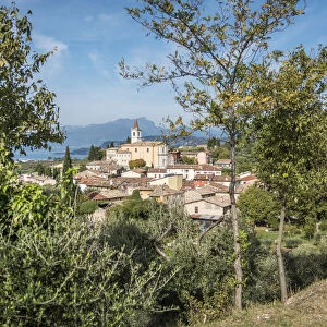 europe, Italy, Veneto. view of Calmasino