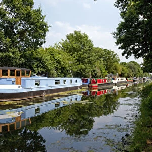 Europe, United Kingdom, England, London, Grand Union Canal, residential barges moored