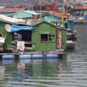 Floating fishing village off Cat Ba Island, Halong Bay, Vietnam