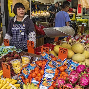 Food market, Chinatown, Manhattan, New York, USA