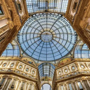 Galleria Vittorio Emanuele II shopping arcade, Milan, Lombardy, Italy Galleria Vittorio Emanuele II shopping arcade, Milan, Lombardy, Italy