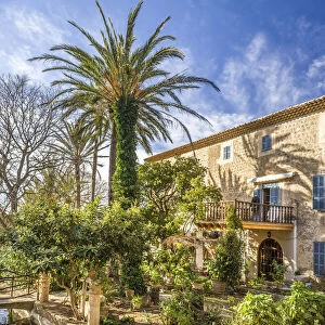 Garden and manor house Son Marroig near Deia, Mallorca, Spain