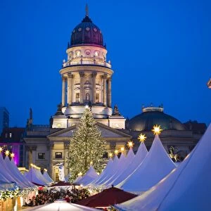 Germany, Berlin, Mitte, Gendarmenmarkt, Christmas market, elevated view with Deutscher