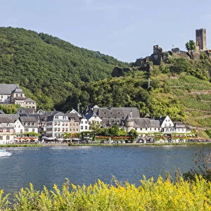 Germany, Rhineland-Palatinate, Moselle, Beilstein and Metternich Castle