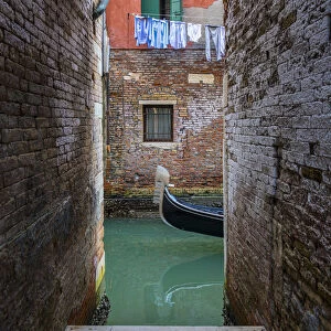 Gondola on a small canal, Cannaregio, Venice, Veneto, Italy