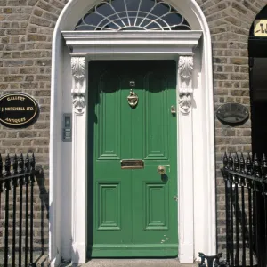 Green door, Merrion Square, Dublin, Ireland