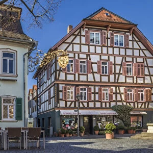 Historic half-timbered houses on Schirnplatz in Kronberg, Taunus, Hesse, Germany