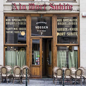 The historical "A La Morte Subite" brasserie restaurant, Brussels, Belgium