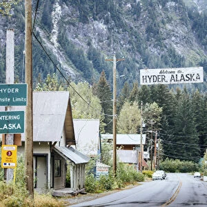 Hyder / Stewart border between Canada and Alaska (US)