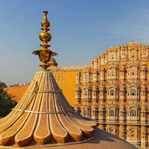 India, Rajasthan, Jaipur, Hawa Mahal (Palace of Wind)