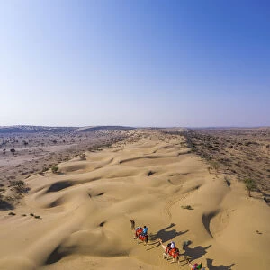 India, Rajasthan, Jaisalmer, Khuri Desert (MR)