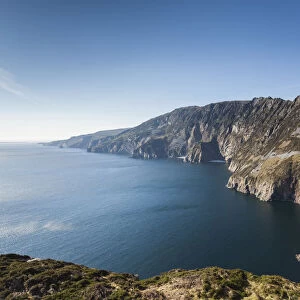Ireland, County Donegal, Teelin, Slieve League, 600 meter high sea cliffs, highest