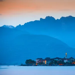 Isola dei Pescatori (Fishermens Islands) illuminated at sunset, Borromean Islands