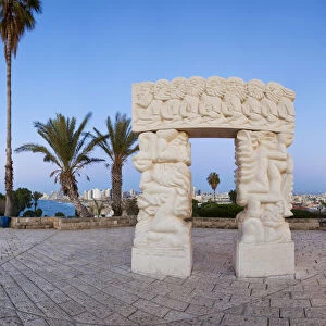 Israel, Tel Aviv, HaPisgah Gardens, Sculpture depicting the fall of Jericho, Isaac s