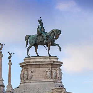 Italy, Lazio, Rome, Equestrian statue infront of Vittorio Emanuele II Monument
