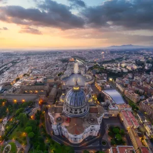 Italia, Lacio y la Basílica de San Pedro en Roma Italia, Lacio y la Basílica de San Pedro en Roma