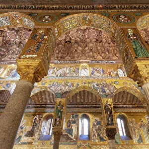 Italy, Sicily, Palermo, Palazzo dei normanni (Palace of the normans), Capella Palatina (Palatine chapel)