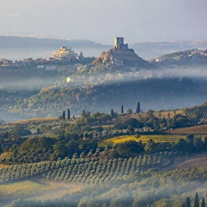 Italy, Tuscany, Val d Orcia listed as World Heritage by UNESCO, Castiglione