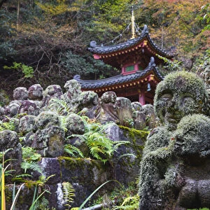 Japan, Kyoto, Arashiyama, Otagi Nenbutsu-ji Temple, Rakan (disciples of Shaka, the