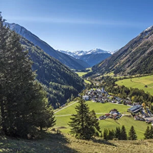 Kals am Grossglockner with Rotelkogel (2, 762 m), East Tyrol, Austria