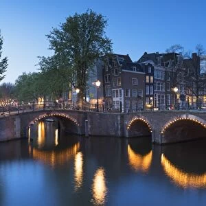Keizersgracht canal at dusk, Amsterdam, Netherlands