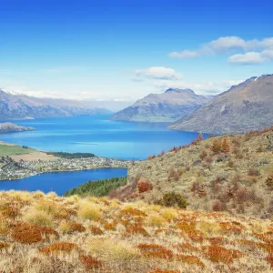 Lake Wakatipu and The Remarkables, Queenstown, South Island, New Zealand