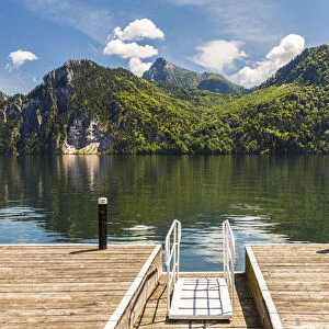 Landing, Traunkirchen, Traunsee lake, Upper Austria, Austria