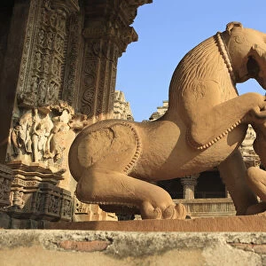 Lion Yali & sardula, Mahadeva Hindu temple, UNESCO World Heritage site, Khadjuraho