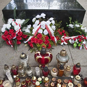 Lithuania, Vilnius, Vilnius Military Cemetery, tomb containing the heart and mother