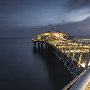 Long oral exposure on the jetty of Lido di Camaiore, province of Lucca, Versilia, Tuscany