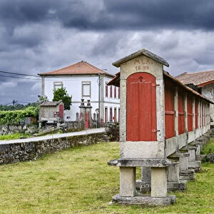 The longest granary (espigueiro) in Portugal with 29, 40m, dating back to 1853