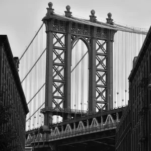 Manhattan Bridge, DUMBO, Brooklyn, New York, USA