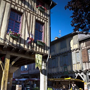 Market Day, Mirepoix, Ariege, Midi-Pyrenees, France