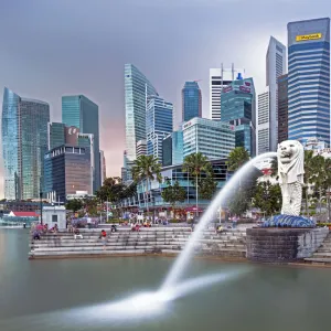 The Merlion Statue with the City Skyline in the background, Marina Bay, Singapore