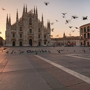 Milan Cathedral at sunrise, Lombardia, Italy