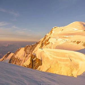 Mont Blanc atsunrise from Mont Maudit. Chamonix, France, Europe