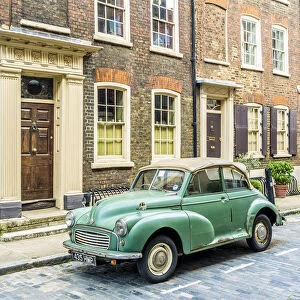 Morris Minor car and 18th Century Georgian town houses, Shoreditch, London, England, Uk