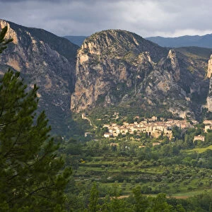 Moustiers Sainte Marie, Alpes de Haute Provence, France