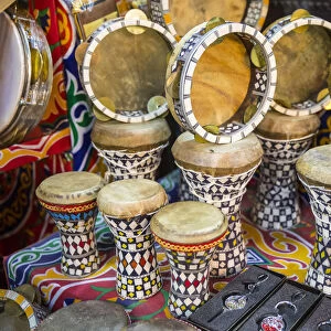 Musical instruments for sale, Khan el-Khalili bazaar (Souk), Cairo, Egypt