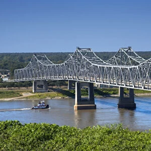 Natchez, Mississippi, Natchez-Vidalia Bridge, Two Twin Cantilever Bridges That Carry