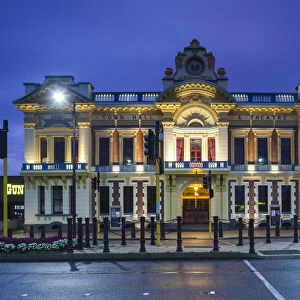 New Zealand, South Island, Southland, Invercargill, Town Hall and Theater, dusk