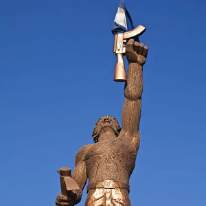 Nicaragua, Managua, Sttaue of Estatua Al Soldado, Nameless Guerrilla Soldier